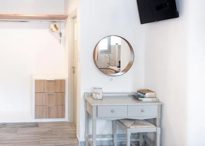 Swell S5 New In * Naousa (Paros)