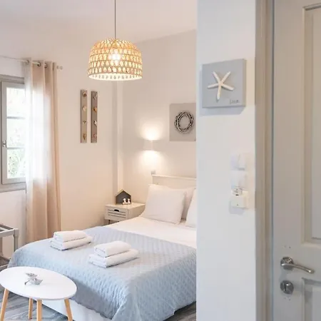 Swell S5 New In Apartment Naousa (Paros)